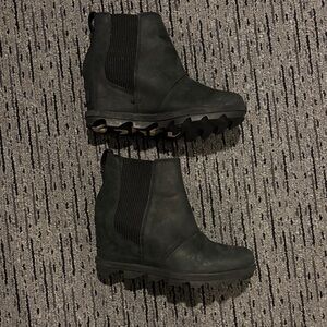 Sorel Black Wedge Winter Boots